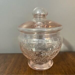 vintage Studio Nova pink glass candy dish with a lid.